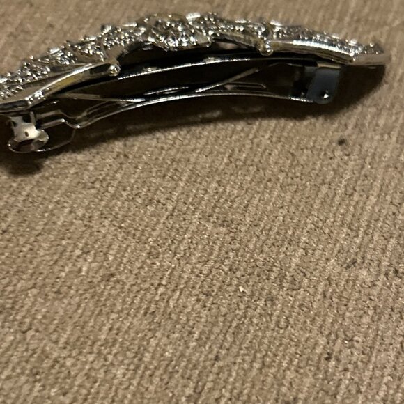 Goth Pewter Bat Halloween Hair Clip 4" Long Silver Color Metal Emo Goth Barrette - Picture 9 of 9